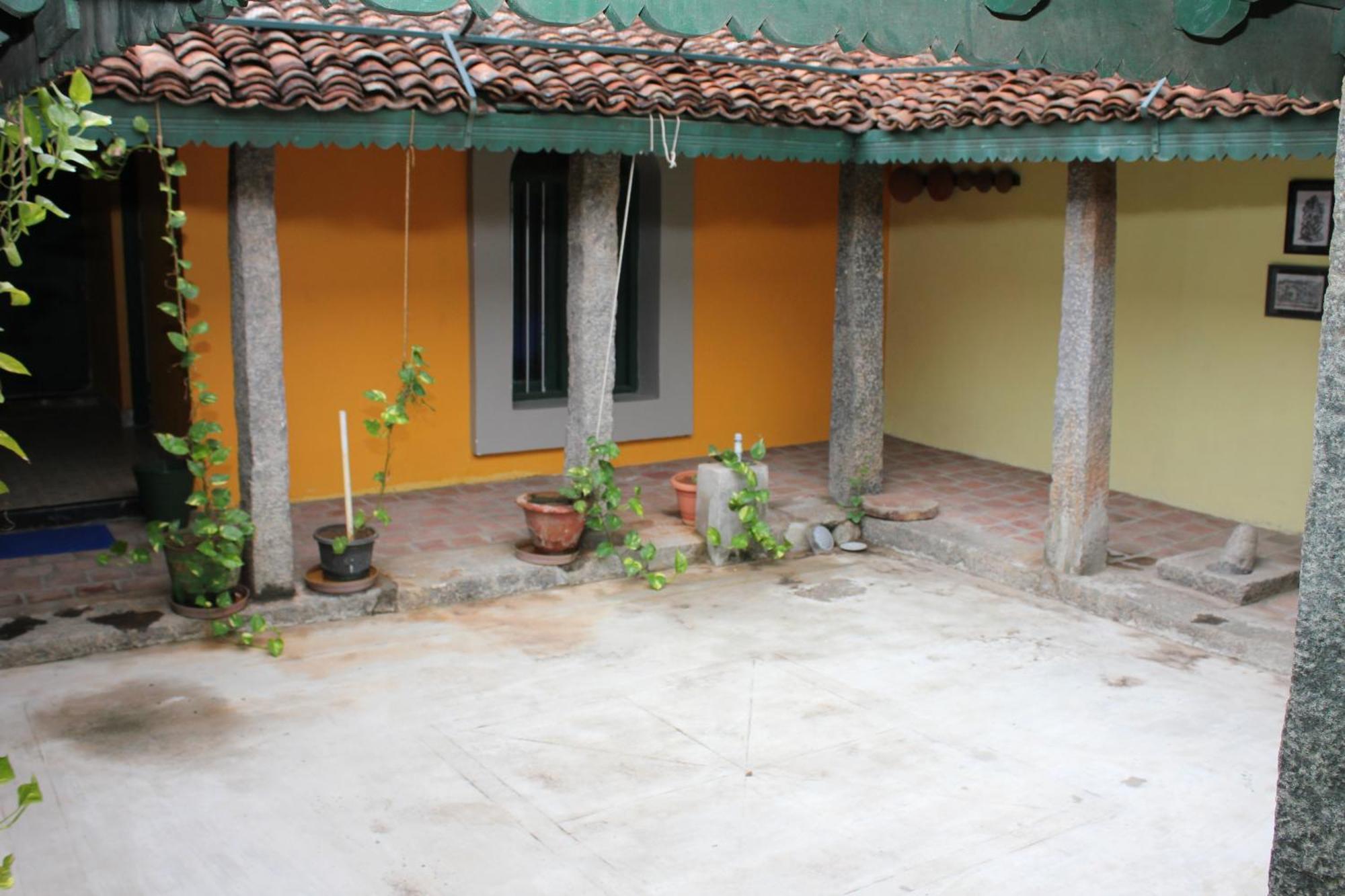 Bed & Breakfast Agraharam *